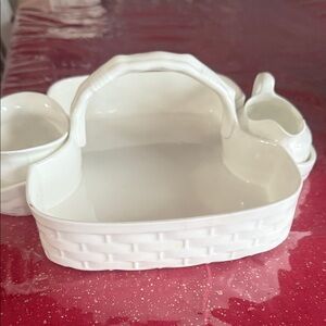 Tiffany & Co. Elegant White Basket with Handle